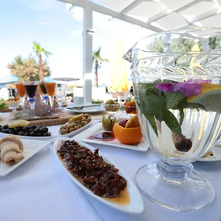 ホテル Cundavilla &