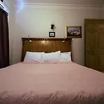 Hotel Cundavilla & 2*