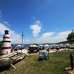 Hotel Cundavilla & 2*