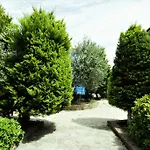 Cundavilla & 2*
