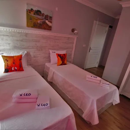 Cundavilla & Szálloda Ayvalı