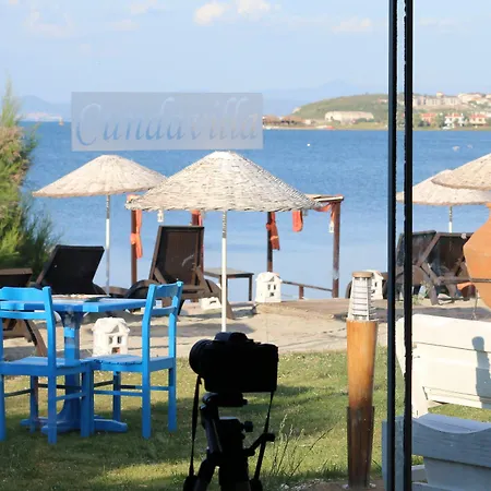 Cundavilla & Szálloda 2*