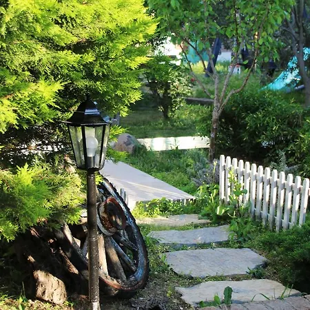 Cundavilla & Szálloda