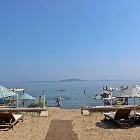 Cundavilla & 2* Ayvalı