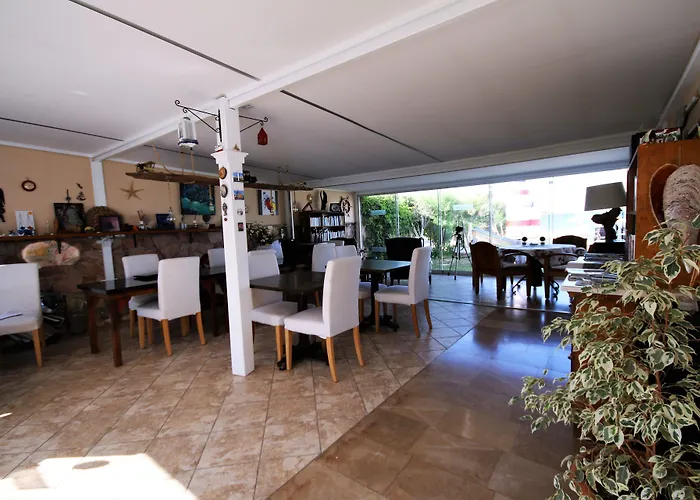 Cundavilla & 2* Ayvalı