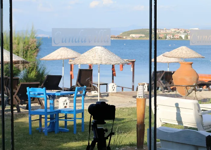 Cundavilla & Hotel 2*