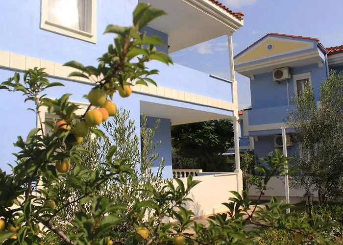 Hotel Cundavilla & 2*